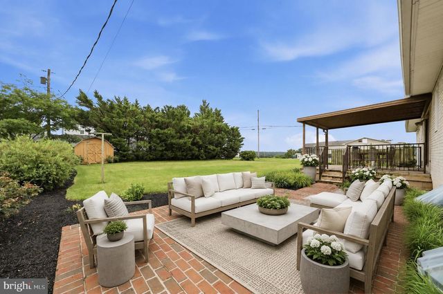 2 JAMES ST, Woodsboro, MD 21798