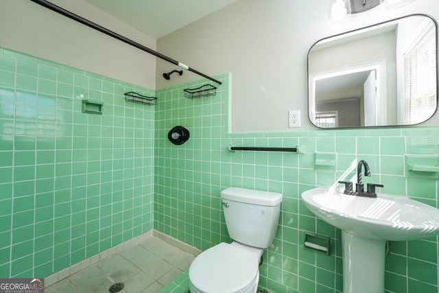 3622 Woods Drive, Decatur, GA 30032