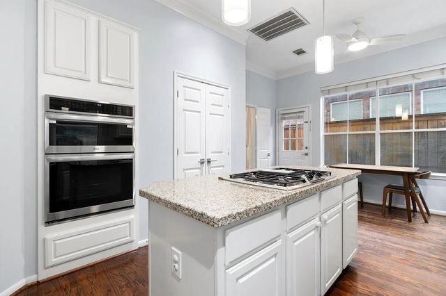 4120 E Northampton Place, Houston, TX 77098
