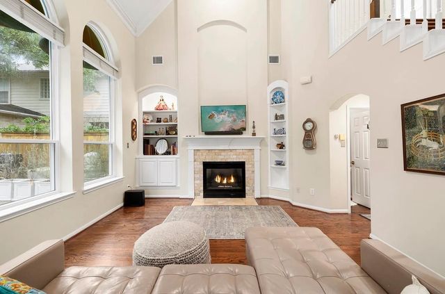 4120 E Northampton Place, Houston, TX 77098