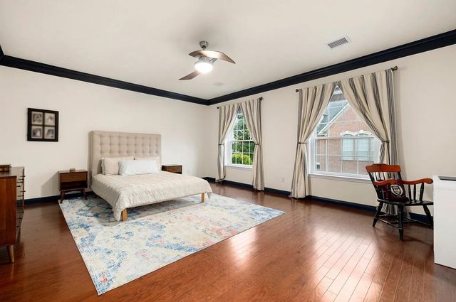 4120 E Northampton Place, Houston, TX 77098