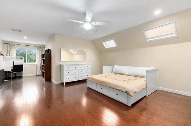 4120 E Northampton Place, Houston, TX 77098