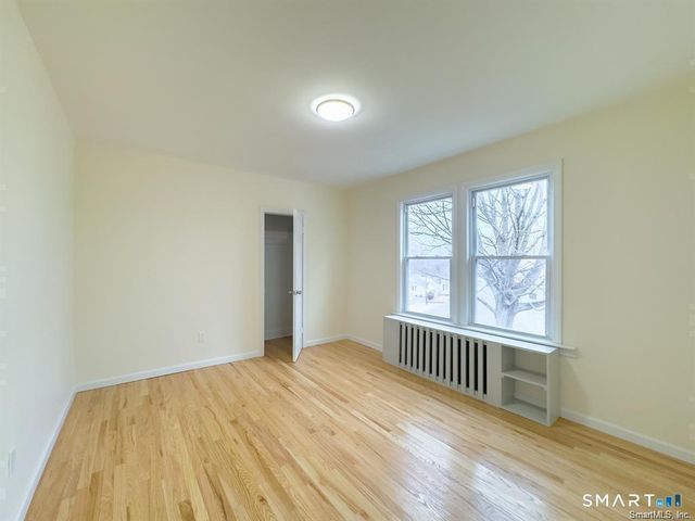 23 Lake Street, Waterbury, CT 06708