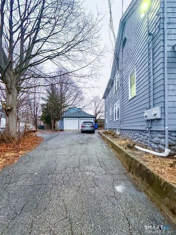 23 Lake Street, Waterbury, CT 06708