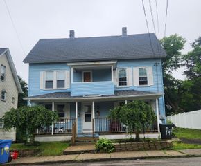 147 Hickory Street, Norwich, CT 06360