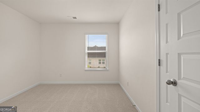 340 Silver Moon Drive, Loganville, GA 30052