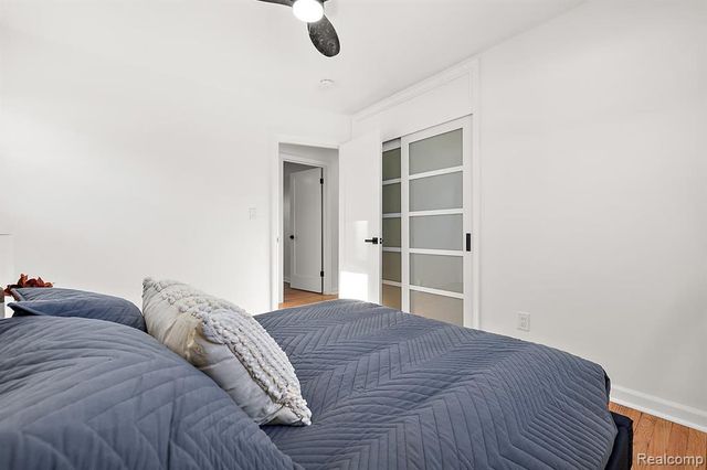 29213 Joan Street, Saint Clair Shores, MI 48081