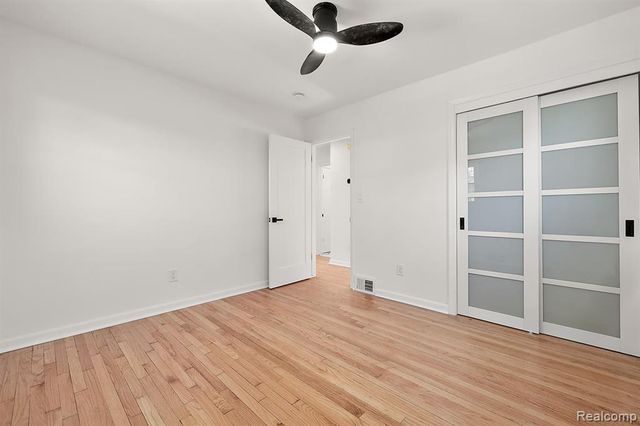 29213 Joan Street, Saint Clair Shores, MI 48081