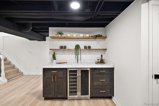 29213 Joan Street, Saint Clair Shores, MI 48081