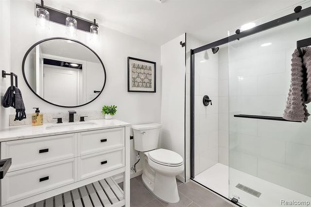 29213 Joan Street, Saint Clair Shores, MI 48081