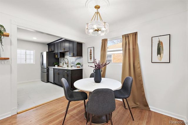 29213 Joan Street, Saint Clair Shores, MI 48081