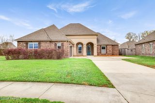 404 Meadowland Drive, Lafayette, LA 70507