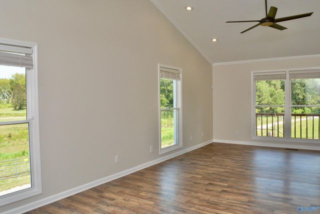 1094 Perkins Wood Road, Hartselle, AL 35640