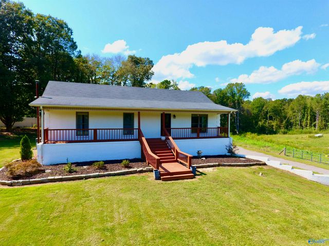 1094 Perkins Wood Road, Hartselle, AL 35640