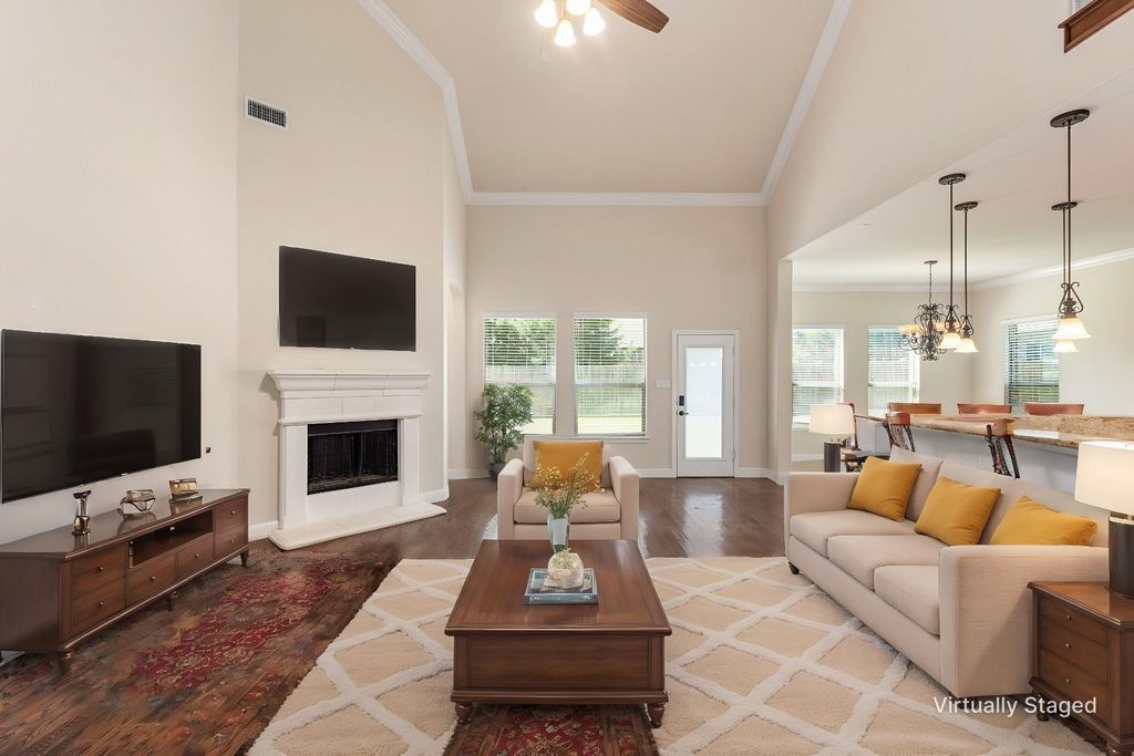 141 Claremont Drive, Ovilla, TX 75154