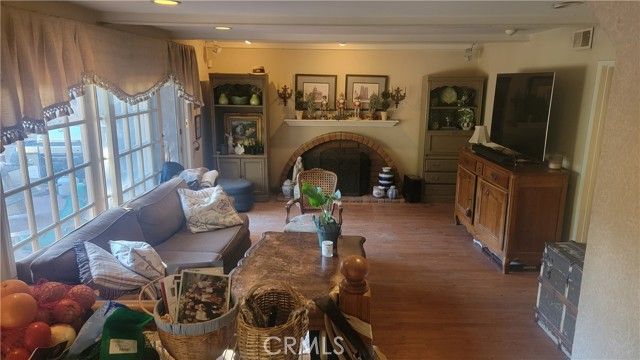 2045 Goldeneye, Costa Mesa, CA 92626