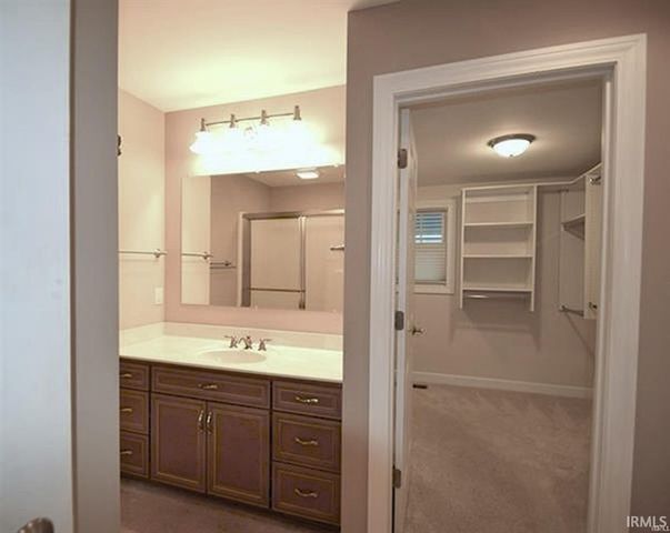 6592 E WACO DR, Syracuse, IN 46567