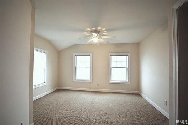 6592 E WACO DR, Syracuse, IN 46567