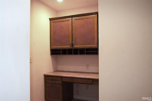 6592 E WACO DR, Syracuse, IN 46567