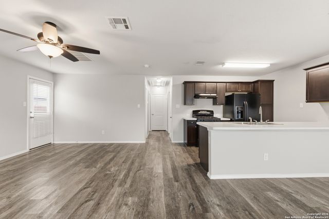 5915 Lady Ln., San Antonio, TX 78242