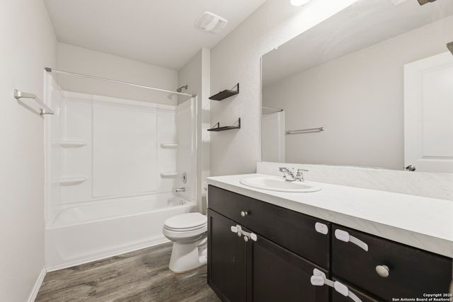 5915 Lady Ln., San Antonio, TX 78242