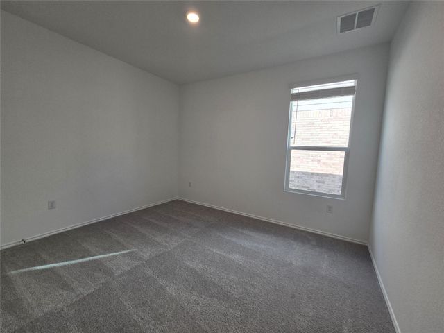 108 Brabham LOOP, Hutto, TX 78634