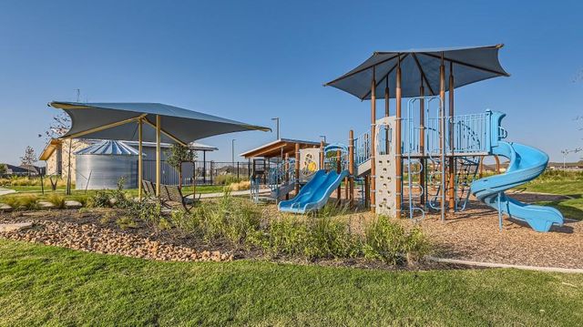 108 Brabham LOOP, Hutto, TX 78634