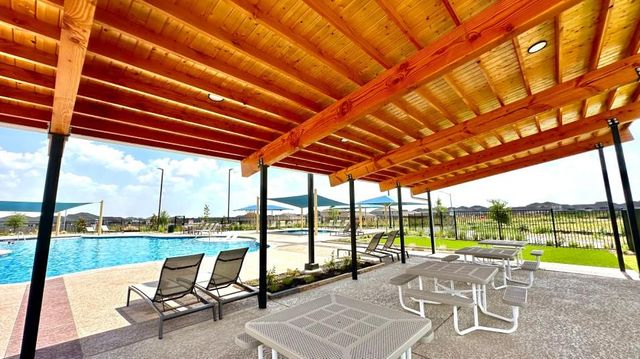 108 Brabham LOOP, Hutto, TX 78634