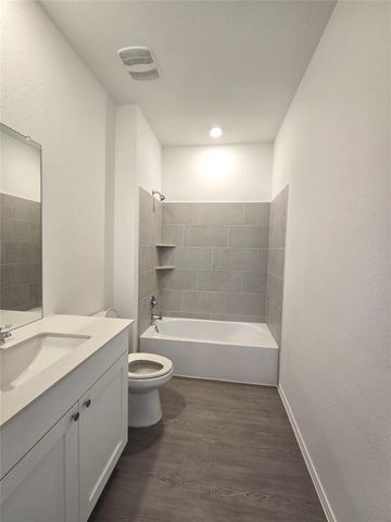 108 Brabham LOOP, Hutto, TX 78634