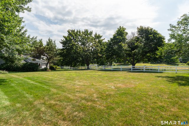 3 Longview Terrace 3, Madison, CT 06443