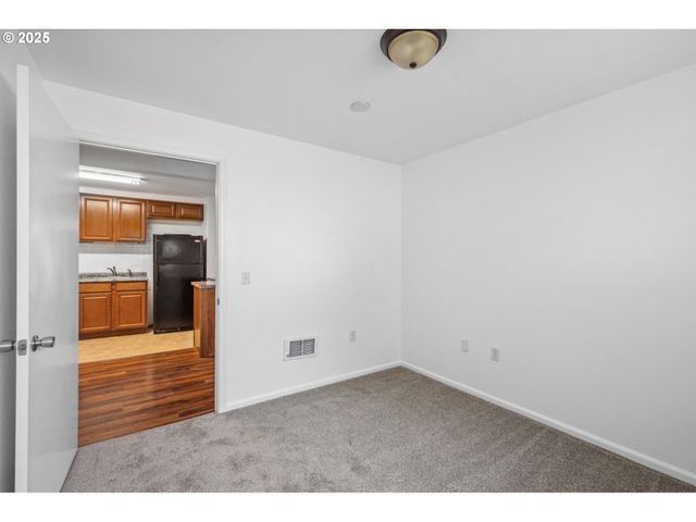 1905 7TH Ave, Longview, WA 98632