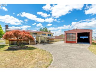 1905 7TH Ave, Longview, WA 98632