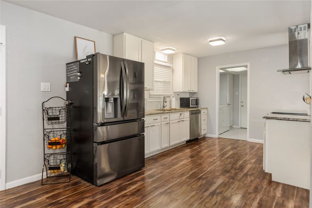 13521 Janwood Lane, Farmers Branch, TX 75234