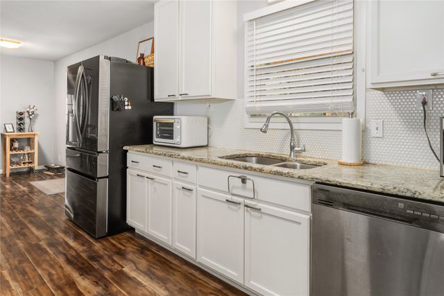13521 Janwood Lane, Farmers Branch, TX 75234