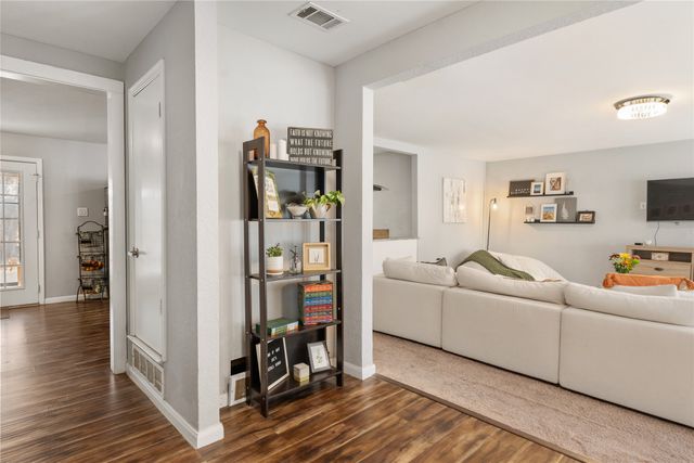 13521 Janwood Lane, Farmers Branch, TX 75234