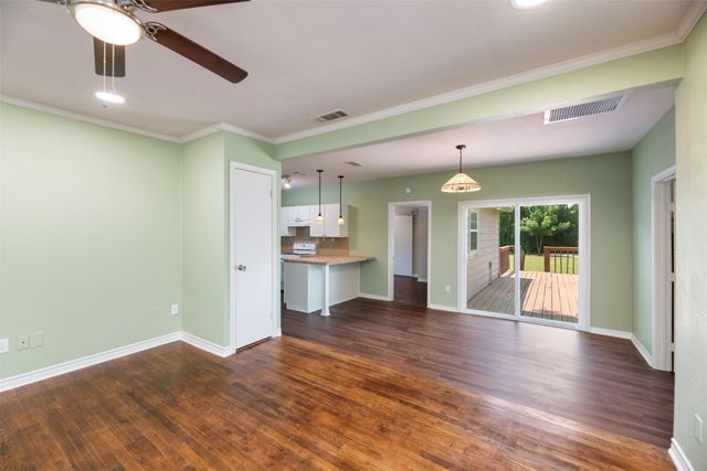 8823 San Benito Way, Dallas, TX 75218