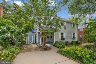 117 S ABERDEEN ST, Arlington, VA 22204