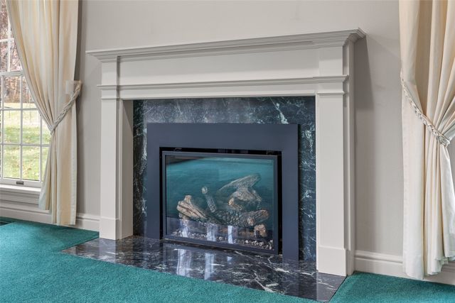 14 Oak Park Place NE, Iowa City, IA 52240