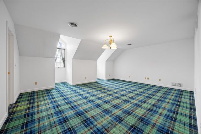 14 Oak Park Place NE, Iowa City, IA 52240