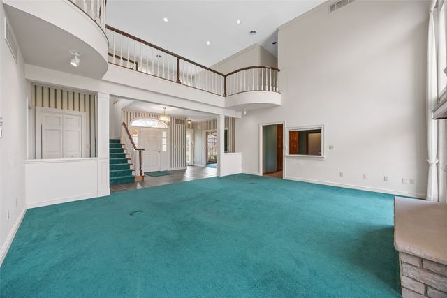 14 Oak Park Place NE, Iowa City, IA 52240