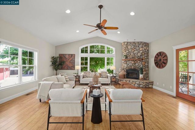 4345 Rose Lane, Concord, CA 94518