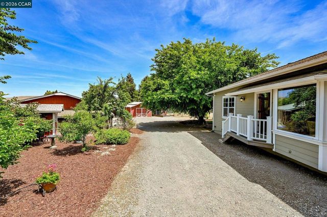 4345 Rose Lane, Concord, CA 94518