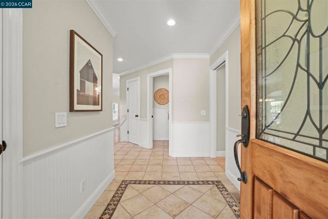 4345 Rose Lane, Concord, CA 94518