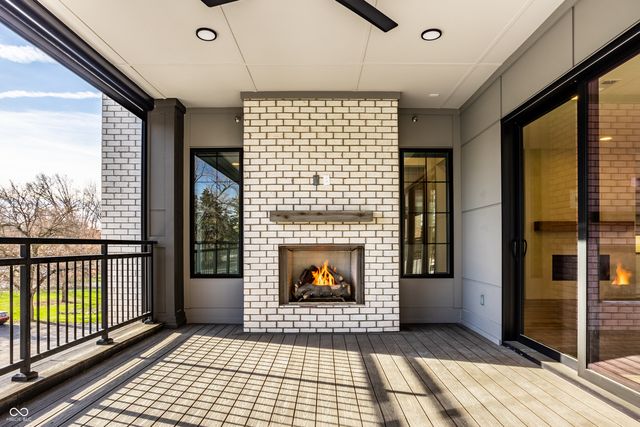 728 Pawnee Road 2N, Carmel, IN 46032