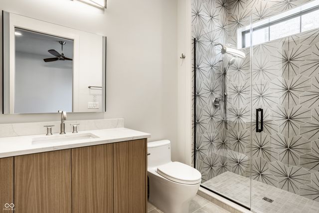 728 Pawnee Road 2N, Carmel, IN 46032