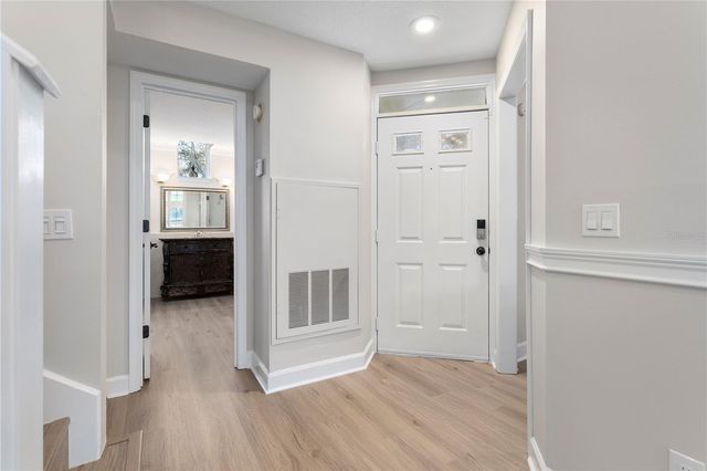 1454 FARRINGDON CIRCLE, Lake Mary, FL 32746