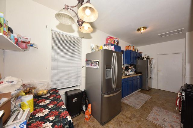 1434 S 3rd STREET, Milwaukee, WI 53204