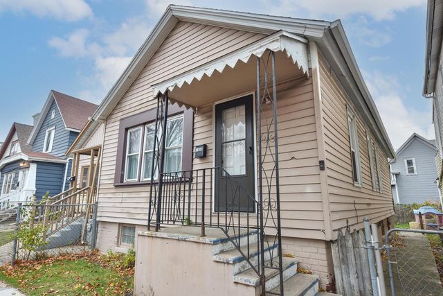 1434 S 3rd STREET, Milwaukee, WI 53204
