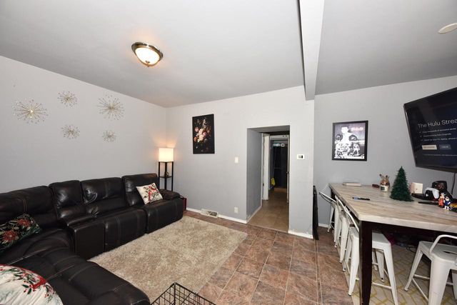 1434 S 3rd STREET, Milwaukee, WI 53204