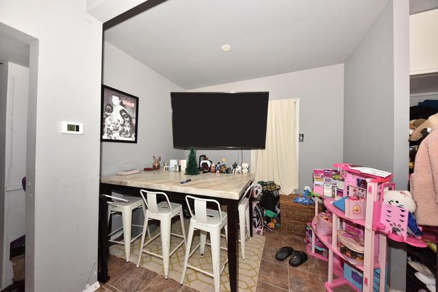 1434 S 3rd STREET, Milwaukee, WI 53204